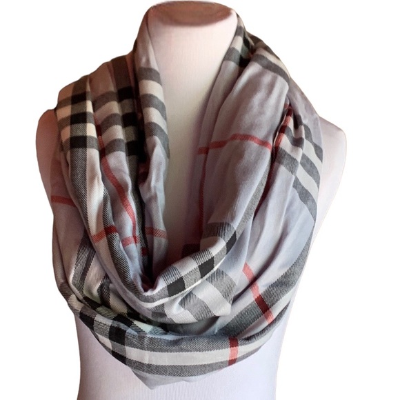 ‼️〰️ Burberry〰️lightweight Check unisex scarf 🧣 - Picture 7 of 9